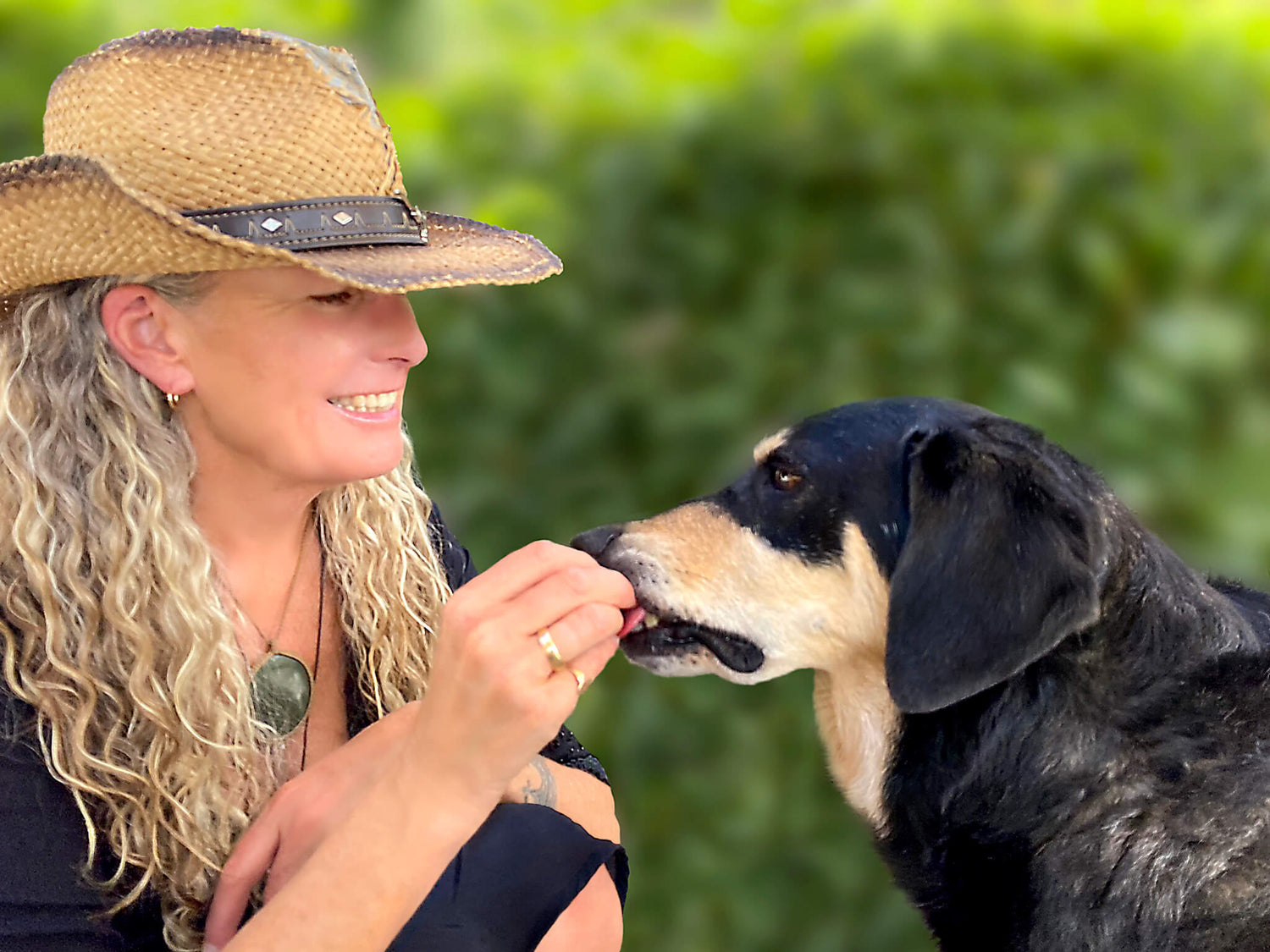 Puppy-Love-Queenstown-Raw-Food-For-Dogs-Deb-Ruby