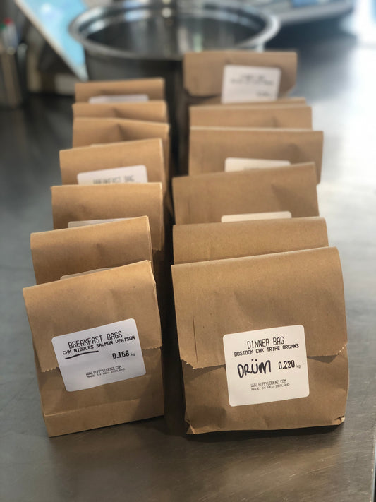 🍽️ MEALBAGS – $20 per dog, per week (plus food cost)